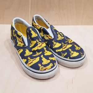 Van's yellow submarine